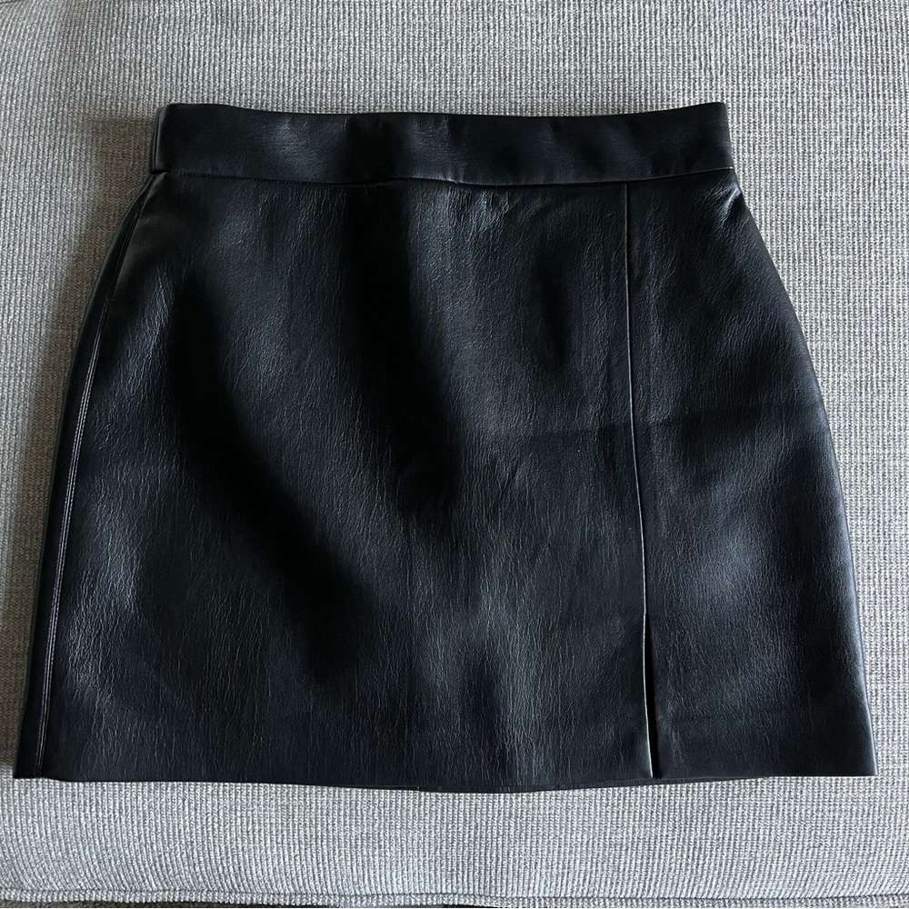 Wilfred Patio Faux Leather Skirt